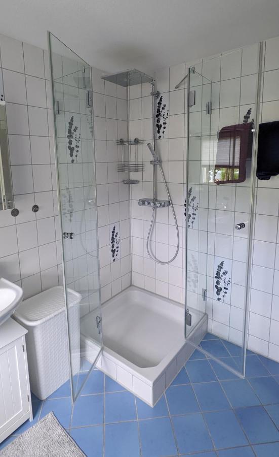 Schoene Wohnung Mit Terrasse & Blick Ins Gruene Dormettingen エクステリア 写真