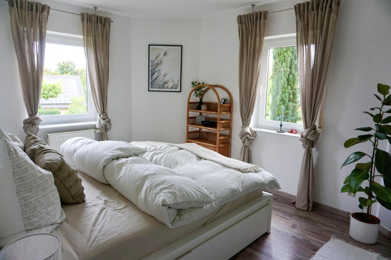Schoene Wohnung Mit Terrasse & Blick Ins Gruene Dormettingen エクステリア 写真