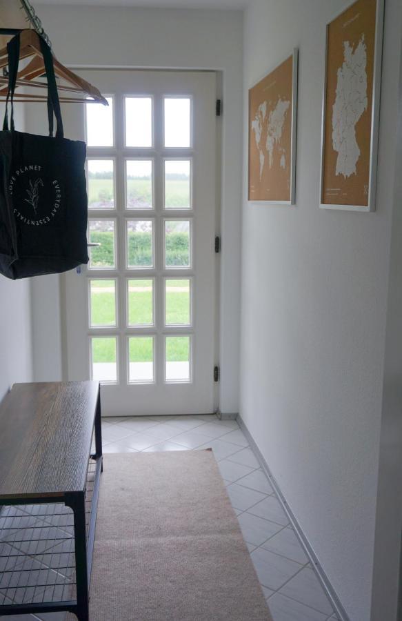 Schoene Wohnung Mit Terrasse & Blick Ins Gruene Dormettingen エクステリア 写真
